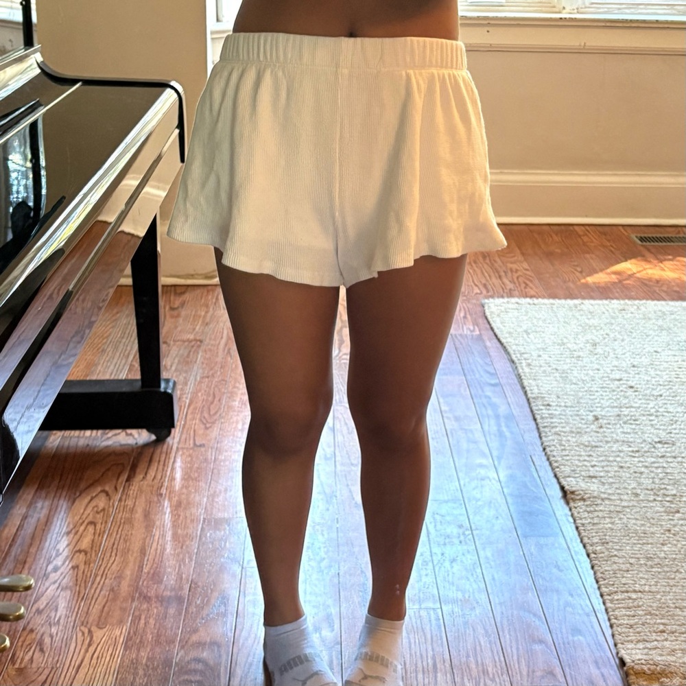 Princess Polly Textured White Flowy Shorts